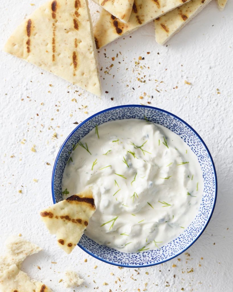 greek tzatziki with pita bread